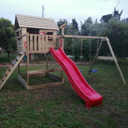 Casa Das Laranjeiras E Parque Infantil Azeitao Exteriör bild